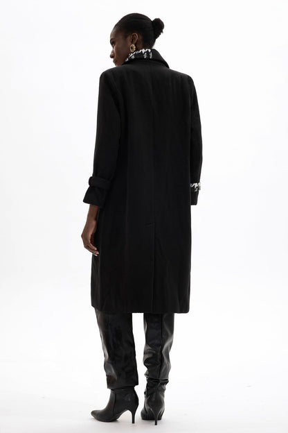 Classic Vintage Coat with a Flattering Fit