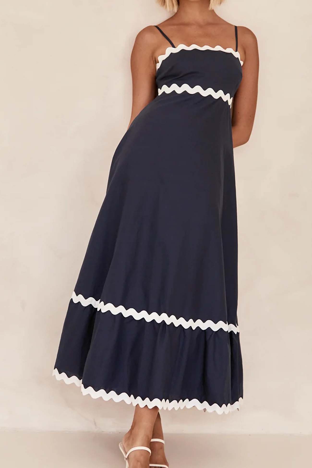 Classic Vintage & Enduringly Stylish Dress