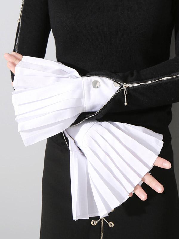 Beautifully Finished Garment in a Timeless Design