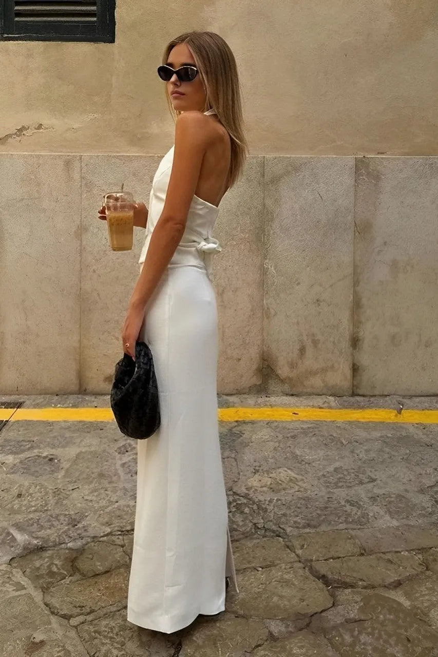 Beautifully Finished Garment in a Timeless Design