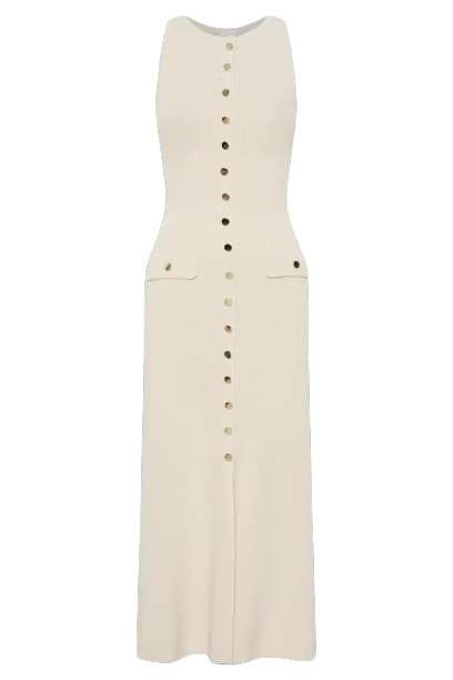 Well Tailored Dress with a Graceful Silhouette
