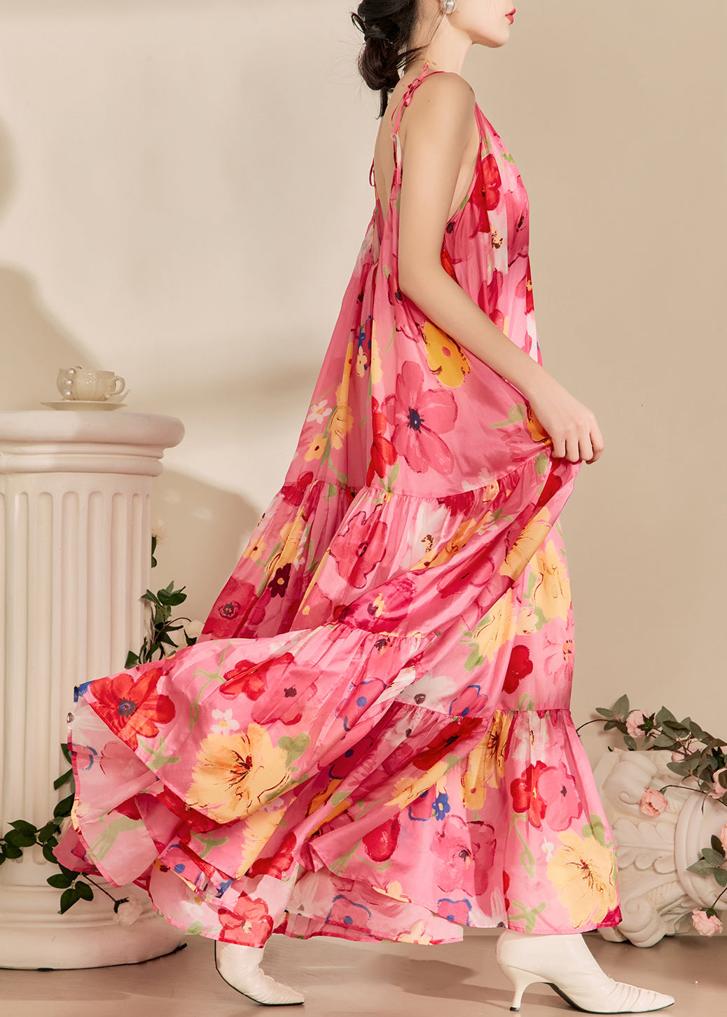 Beautifully Crafted Dress in a Classic Style