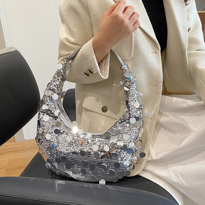 Sophisticated Bag with a Clean Classic Look