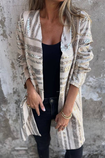 Elegantly Styled Coat for Everyday Wear