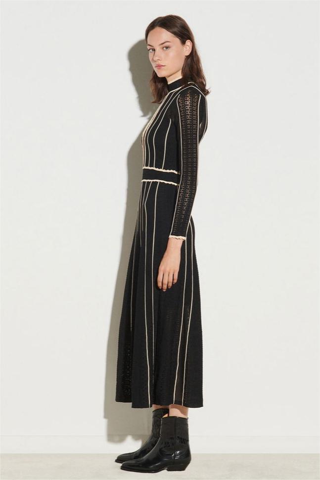 Polished Dress with an Effortless Classic Look