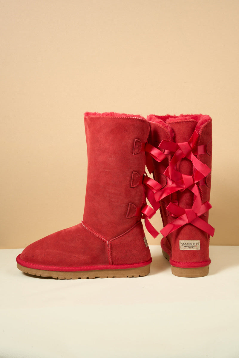 Classic Vintage Boots with a Flattering Fit