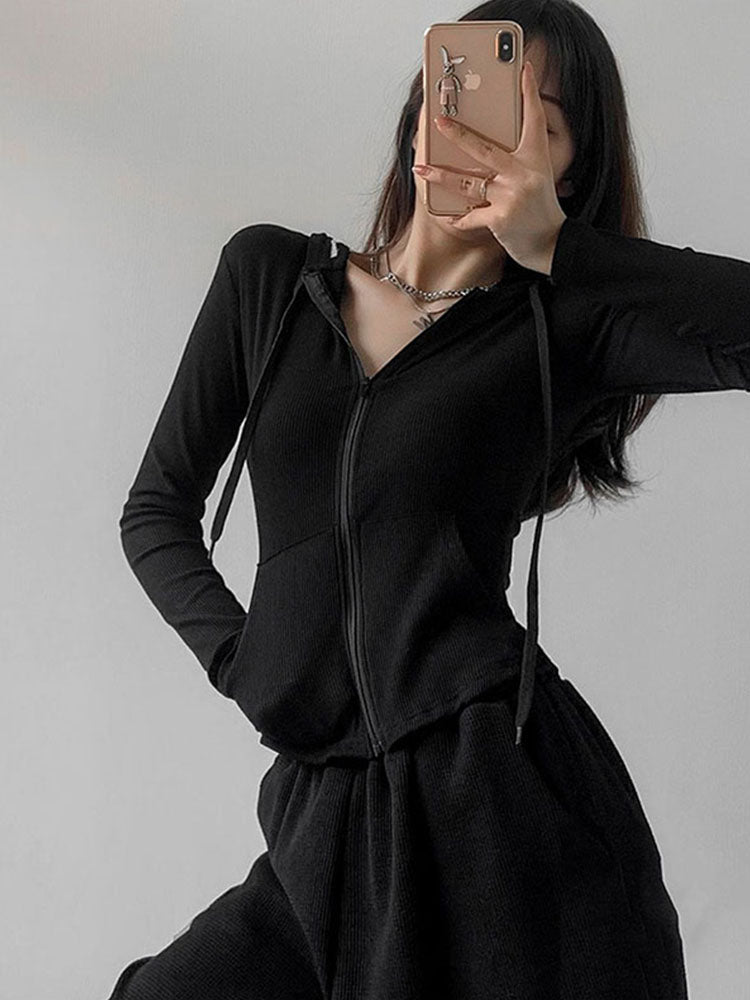 Effortlessly Elegant Cardigan with a Timeless Design