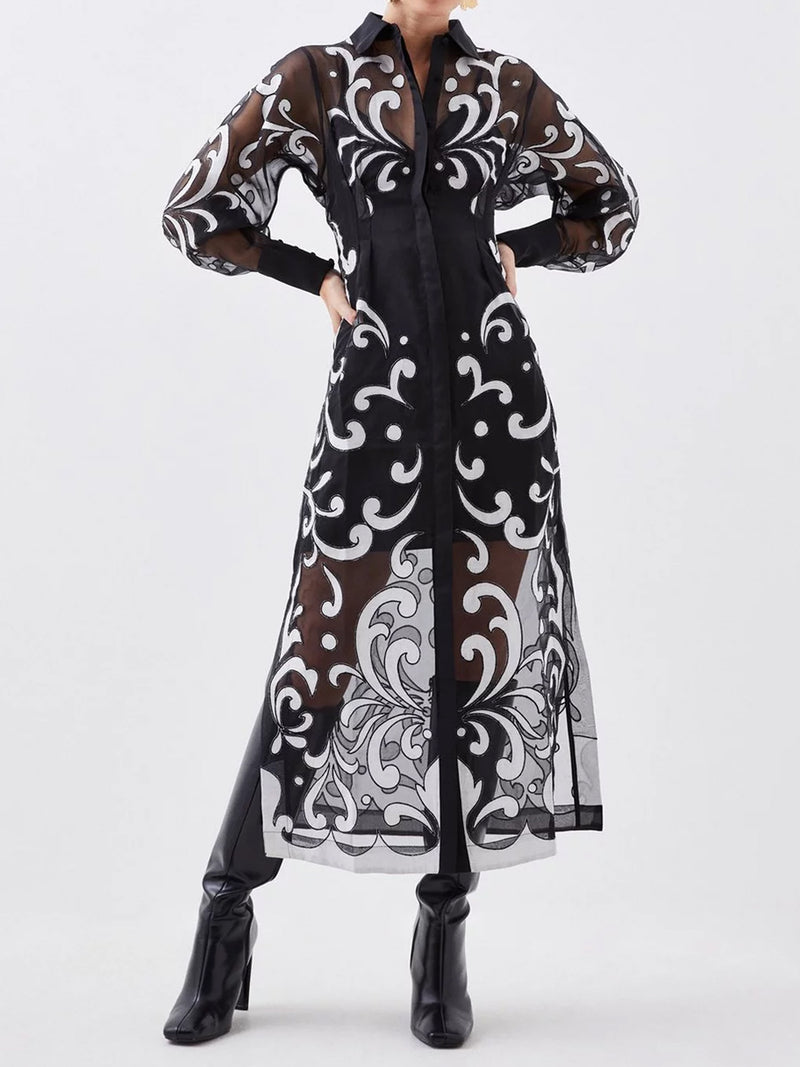 Well Tailored Dress with a Graceful Silhouette