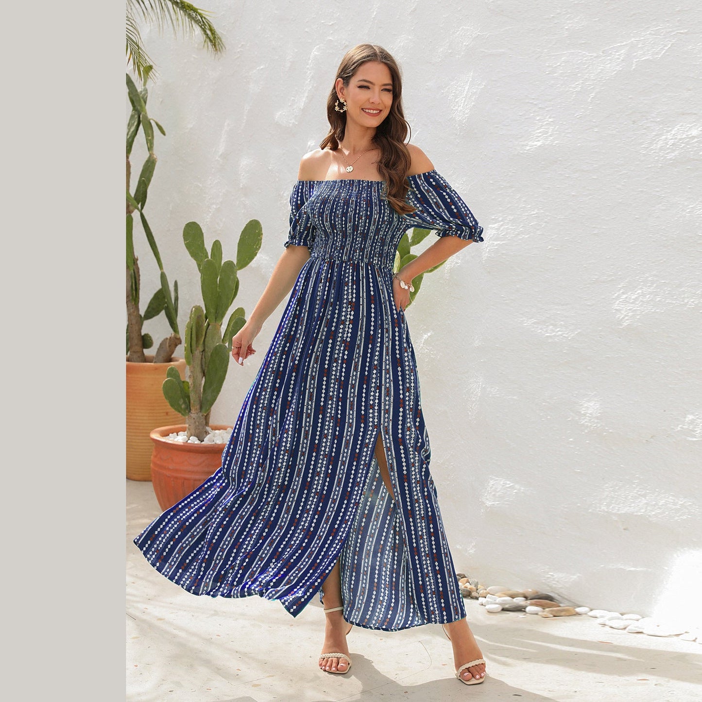 Classic Vintage Dress with a Flattering Fit