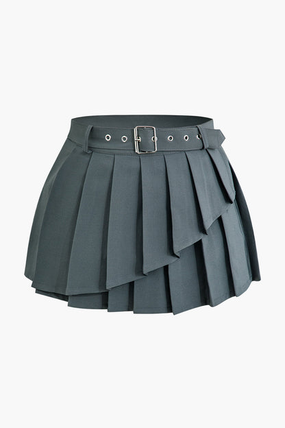 Gracefully Styled Garment for Any Occasion