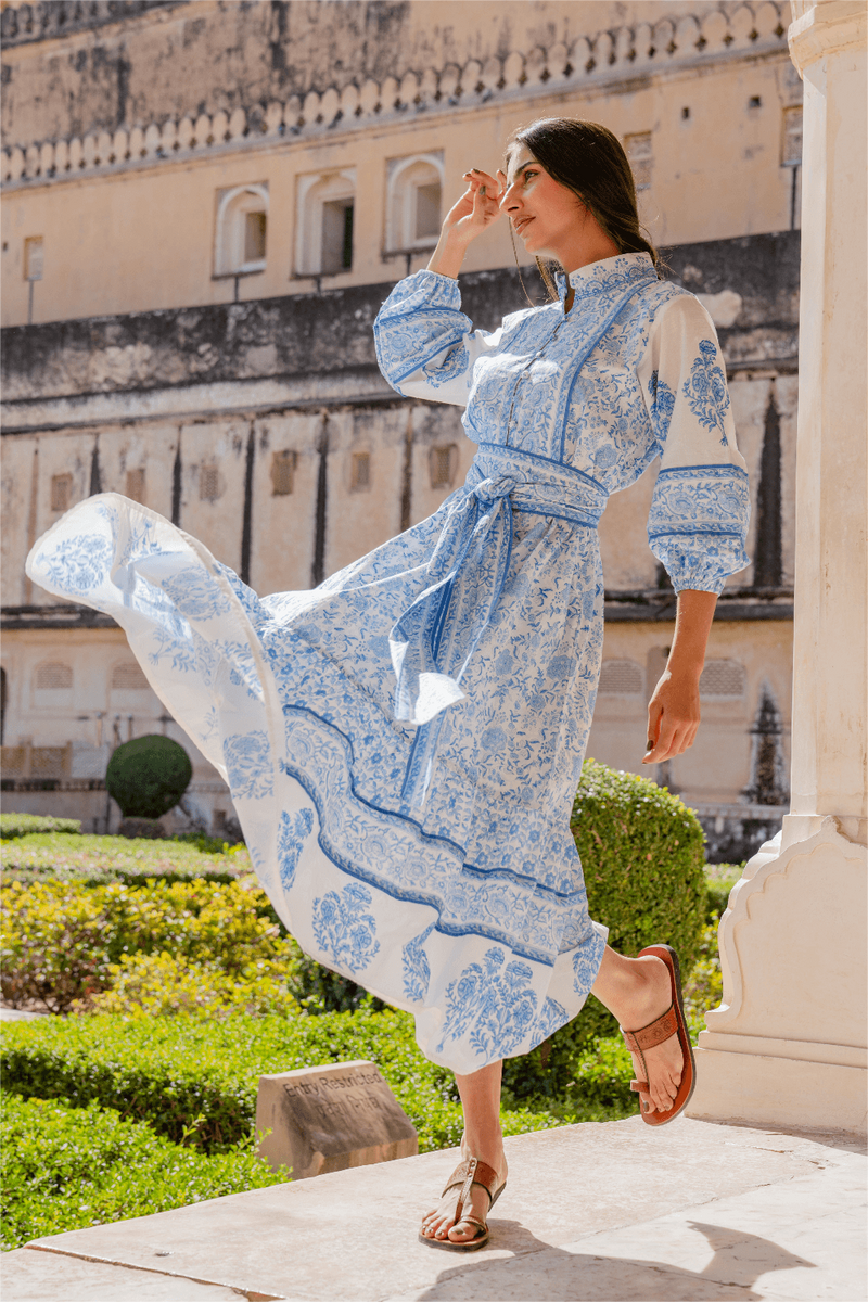 Classic Vintage & Enduringly Stylish Dress