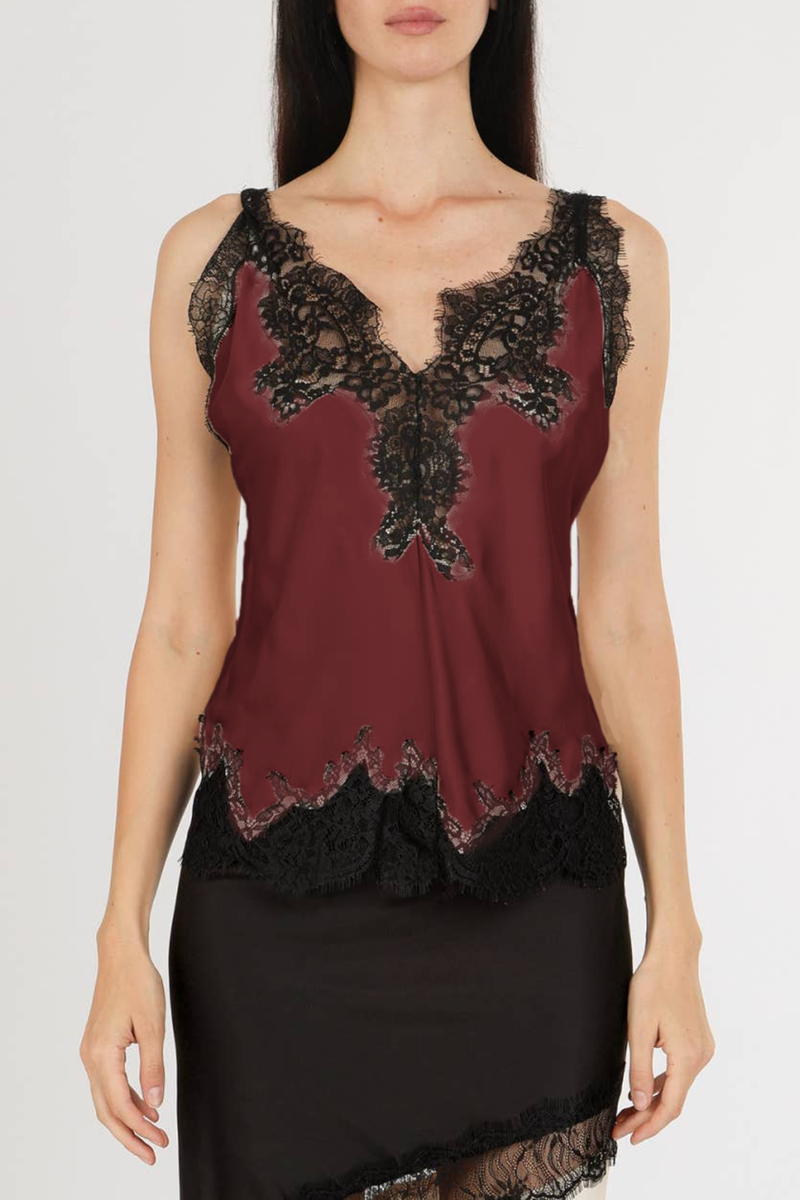 Beautifully Crafted Top in a Classic Style