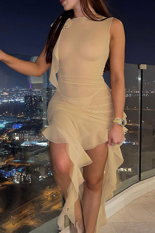 Effortlessly Elegant Dress with a Timeless Design