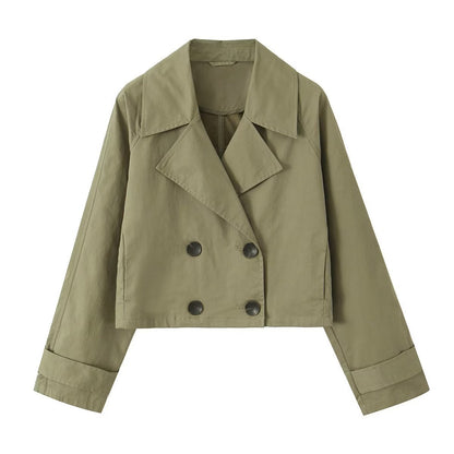 Effortlessly Elegant Jacket with a Timeless Design