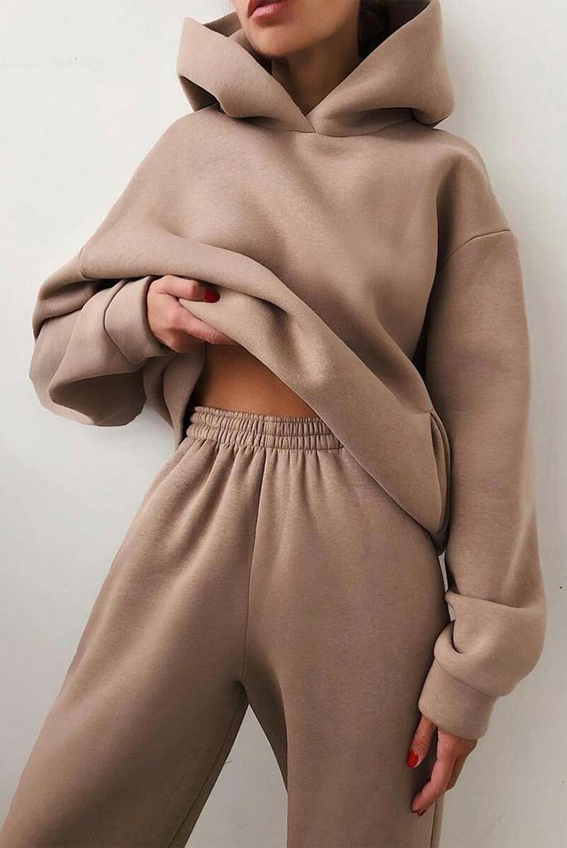 Sophisticated Garment with a Clean Classic Look