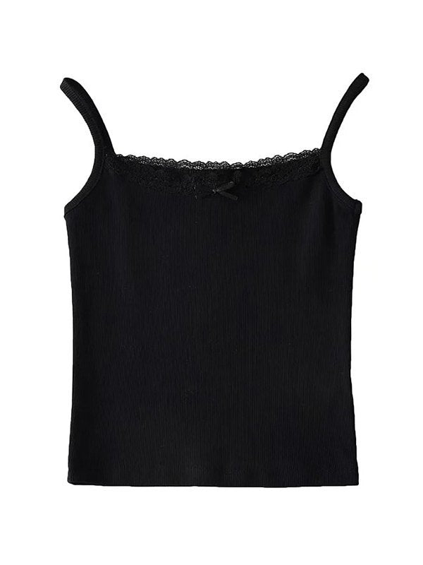 A Vintage Style Top with Delicate Timeless Details