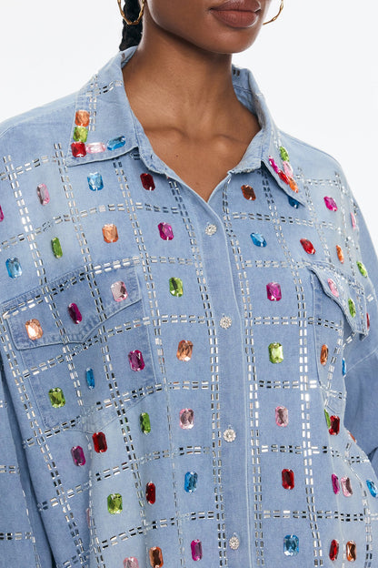 Gracefully Styled Shirt for Any Occasion