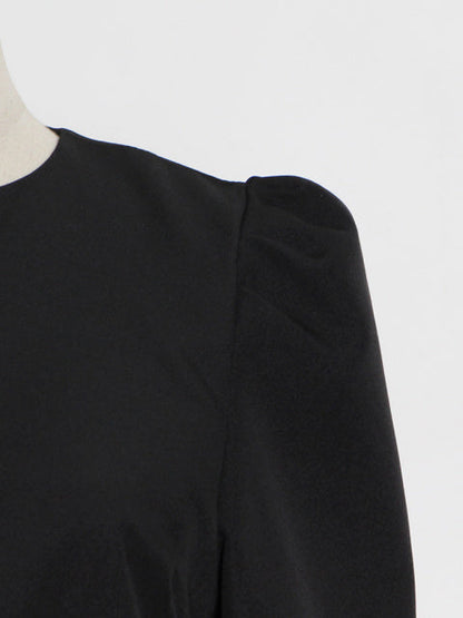 Beautifully Finished Top in a Timeless Design