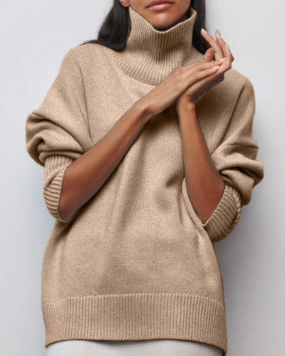 Well Tailored Sweater with a Graceful Silhouette