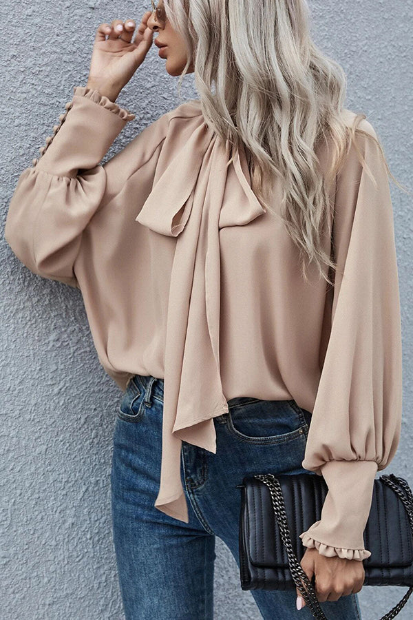 Polished Blouse with an Effortless Classic Look