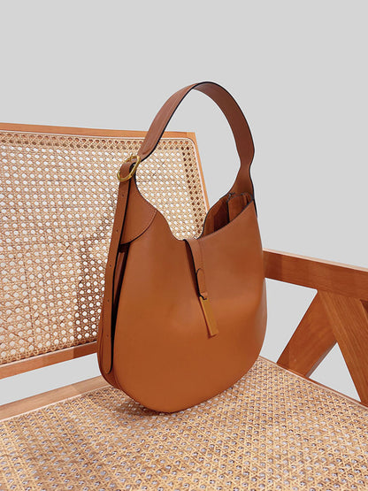 A Vintage Style Bag with Delicate Timeless Details