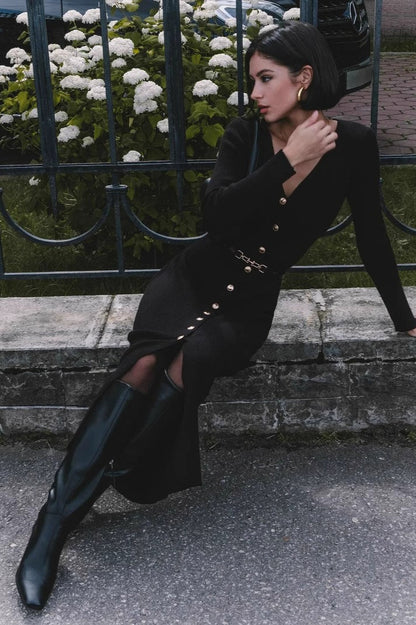 Beautifully Finished Sweater in a Timeless Design