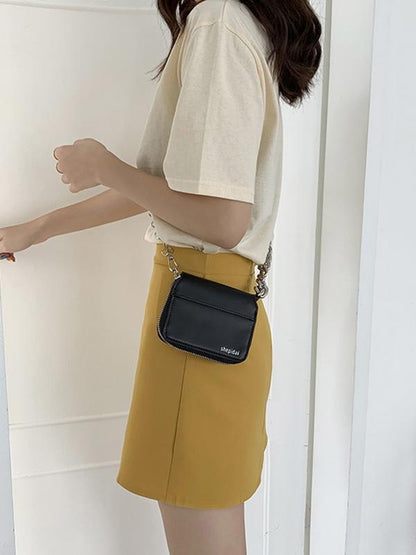 Polished Bag with an Effortless Classic Look