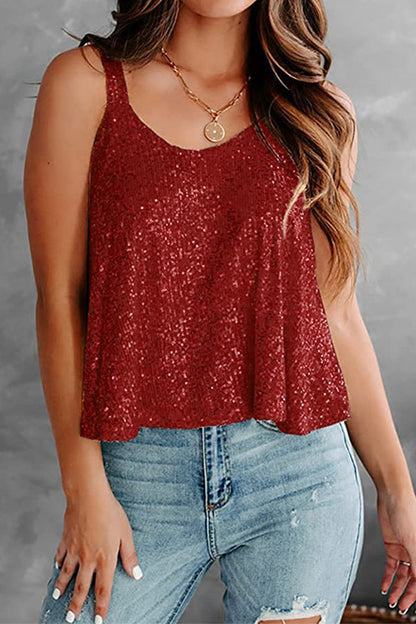 Well Tailored Top with a Graceful Silhouette