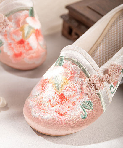 A Vintage Style Sandals with Delicate Timeless Details
