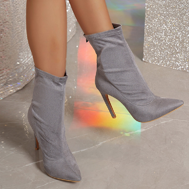 Beautifully Finished Shoes in a Timeless Design