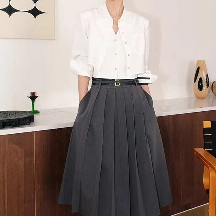 Well Tailored Shirt with a Graceful Silhouette