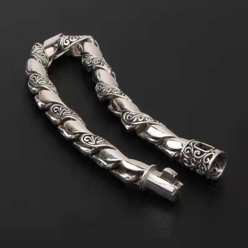 Beautifully Crafted Garment in a Classic Style