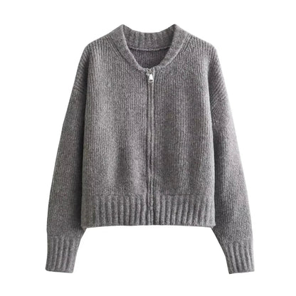 Polished Sweater with an Effortless Classic Look