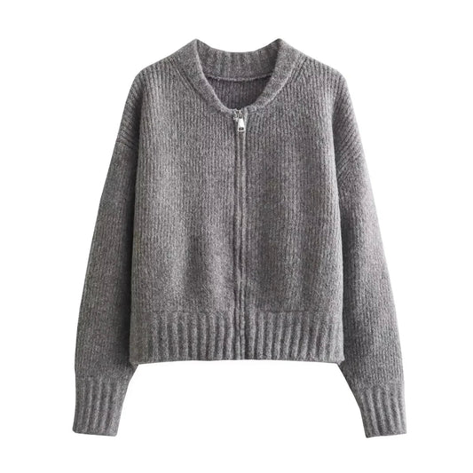 Polished Sweater with an Effortless Classic Look