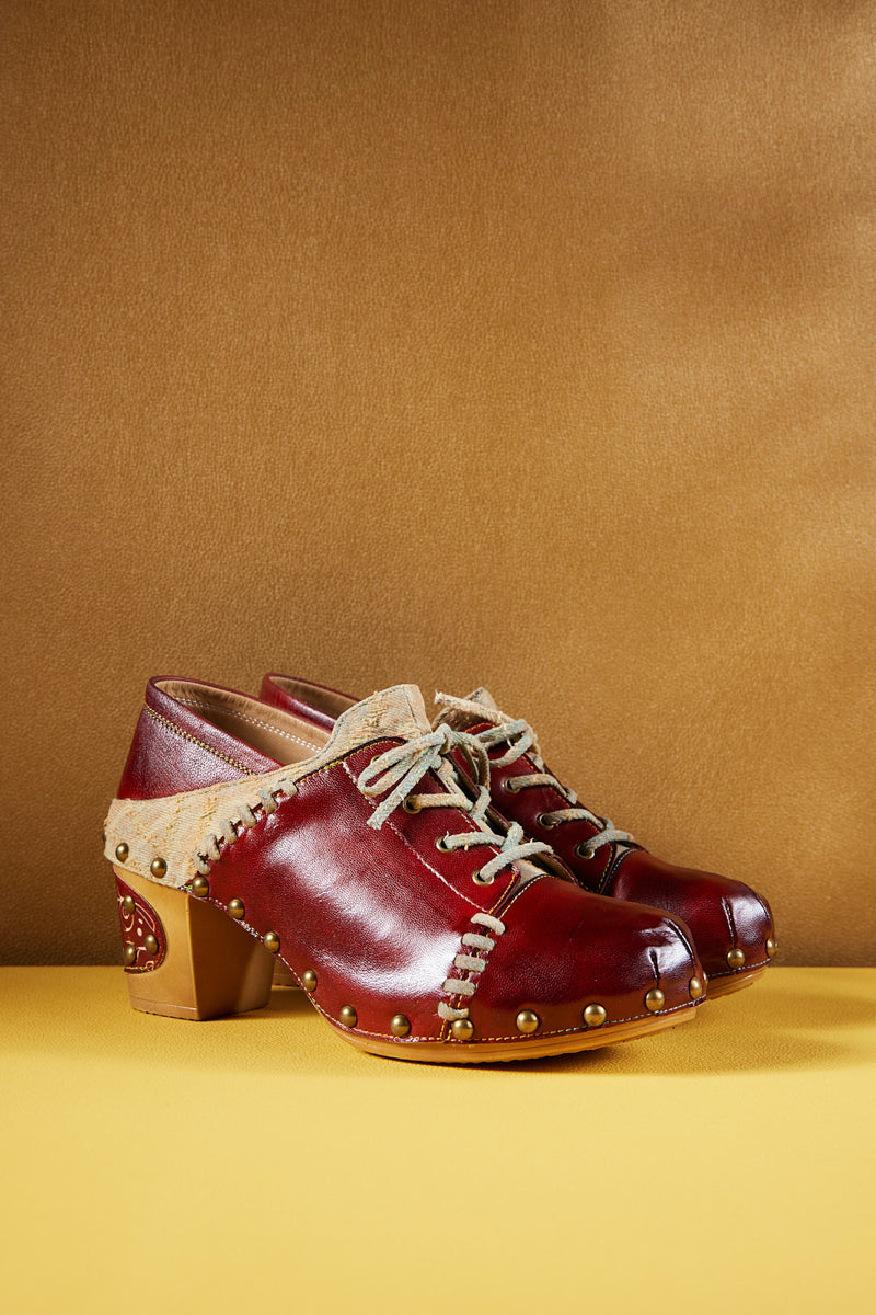 Sophisticated Boots with a Clean Classic Look