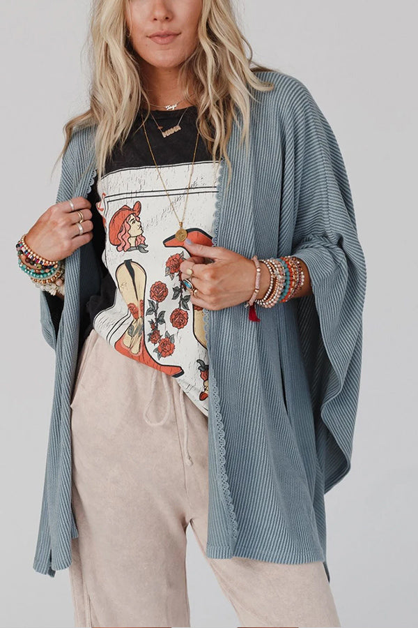 Well Tailored Cardigan with a Graceful Silhouette