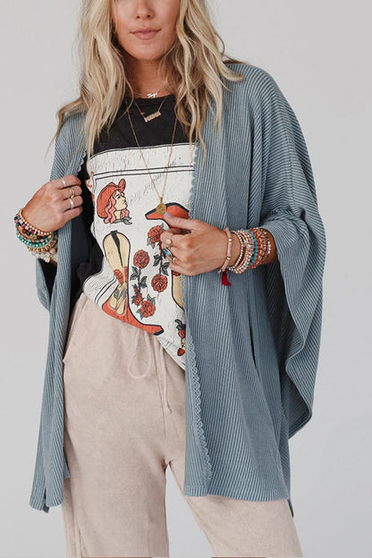 Well Tailored Cardigan with a Graceful Silhouette