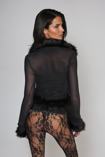 Classic Vintage & Enduringly Stylish Top