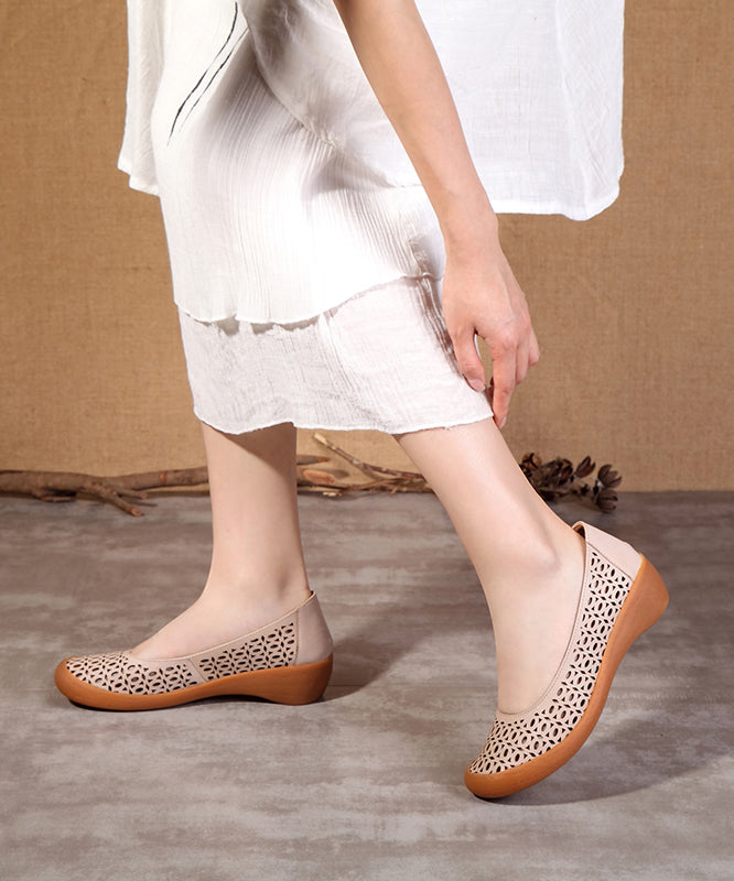 Beautifully Finished Heels in a Timeless Design