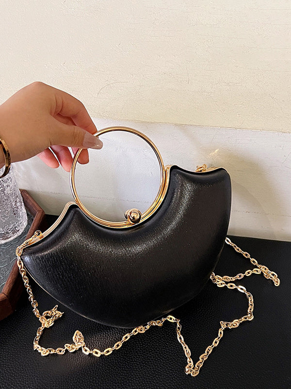 Well Tailored Bag with a Graceful Silhouette