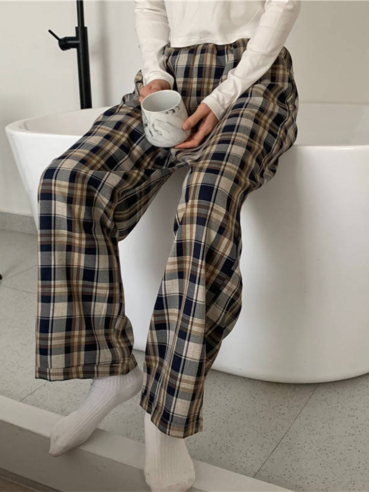 Beautifully Finished Pants in a Timeless Design
