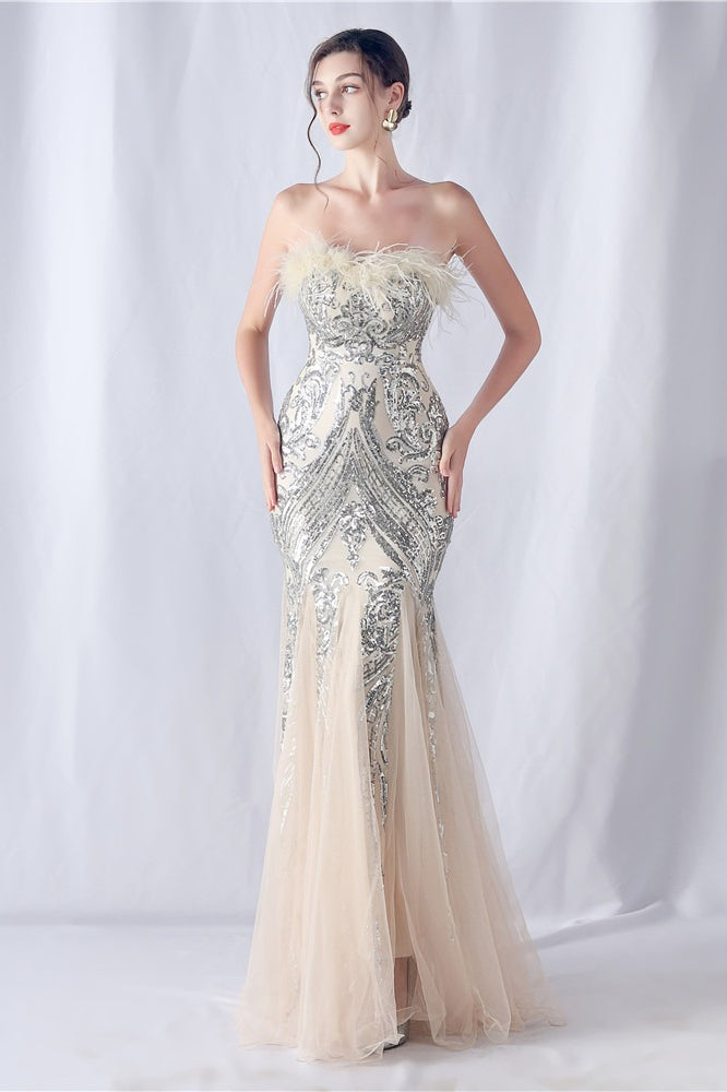 Well Tailored Dress with a Graceful Silhouette