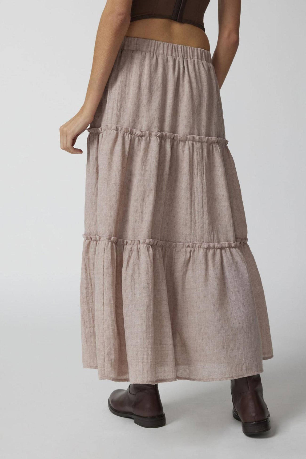 Gracefully Styled Garment for Any Occasion
