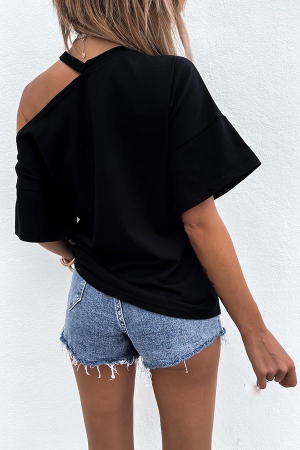 Sophisticated T-Shirt with a Clean Classic Look