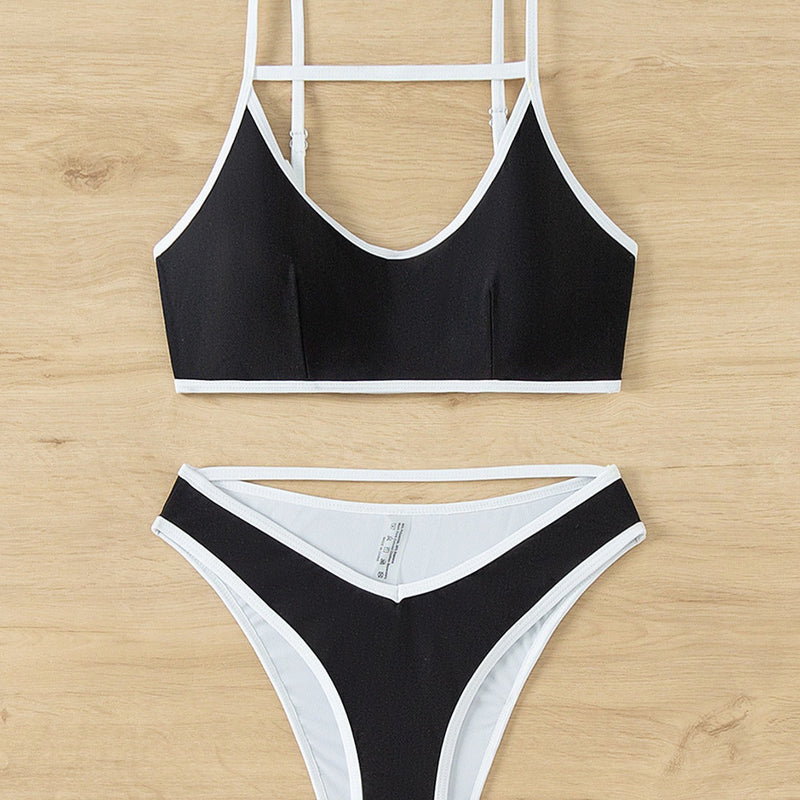 Classic Vintage & Enduringly Stylish Swimsuit