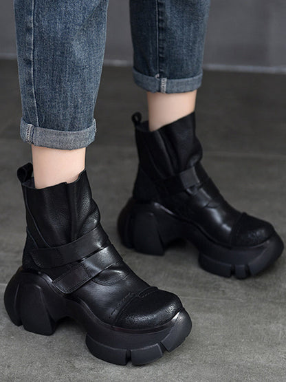 Elegantly Styled Boots for Everyday Wear