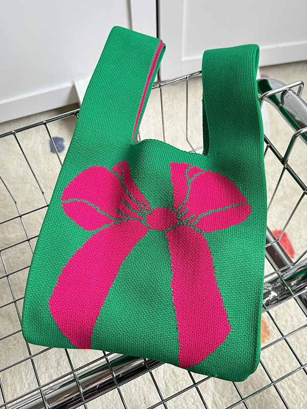 Elegantly Styled Bag for Everyday Wear