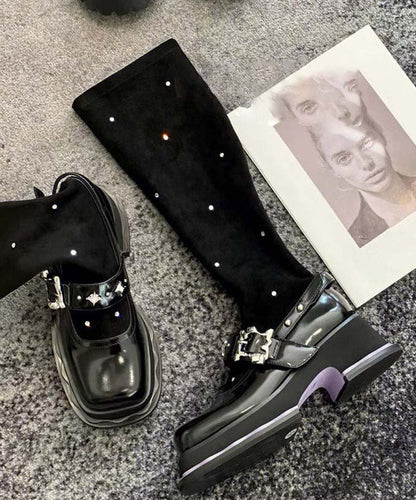 Polished Boots with an Effortless Classic Look