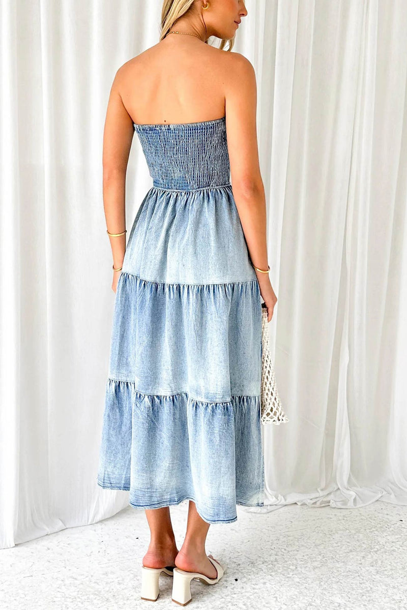 Sophisticated Dress with a Clean Classic Look