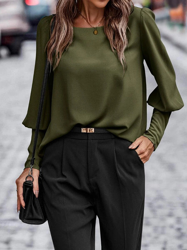 Beautifully Finished Blouse in a Timeless Design